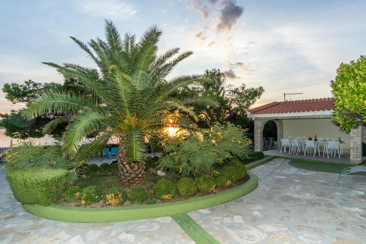Apartments Villa Punta Royal Pirovac Exterior foto