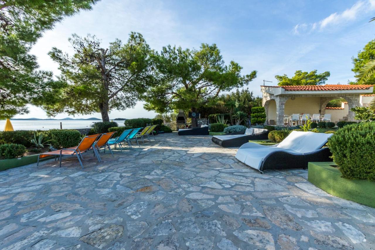Apartments Villa Punta Royal Pirovac Exterior foto