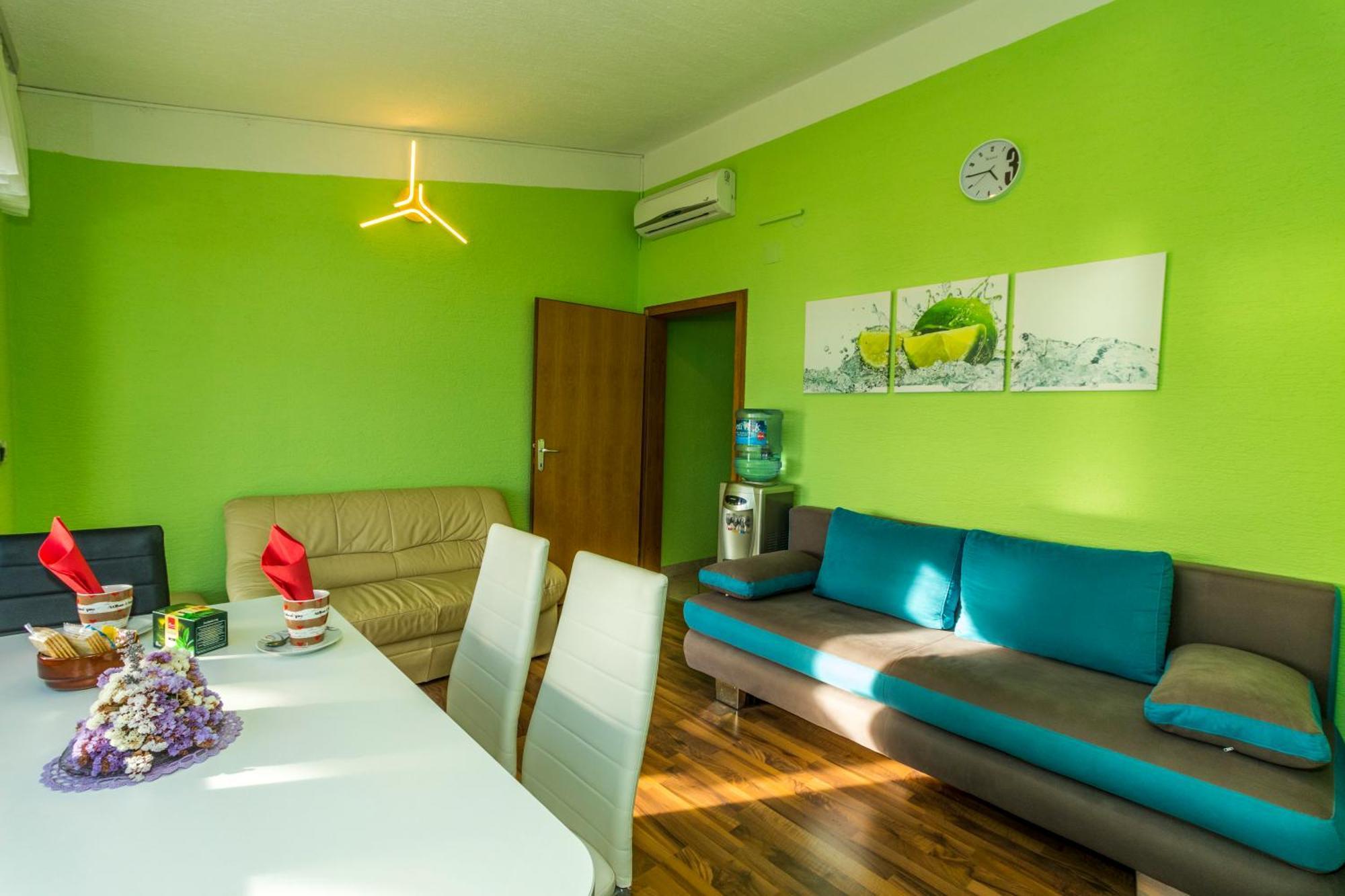 Apartments Villa Punta Royal Pirovac Habitación foto