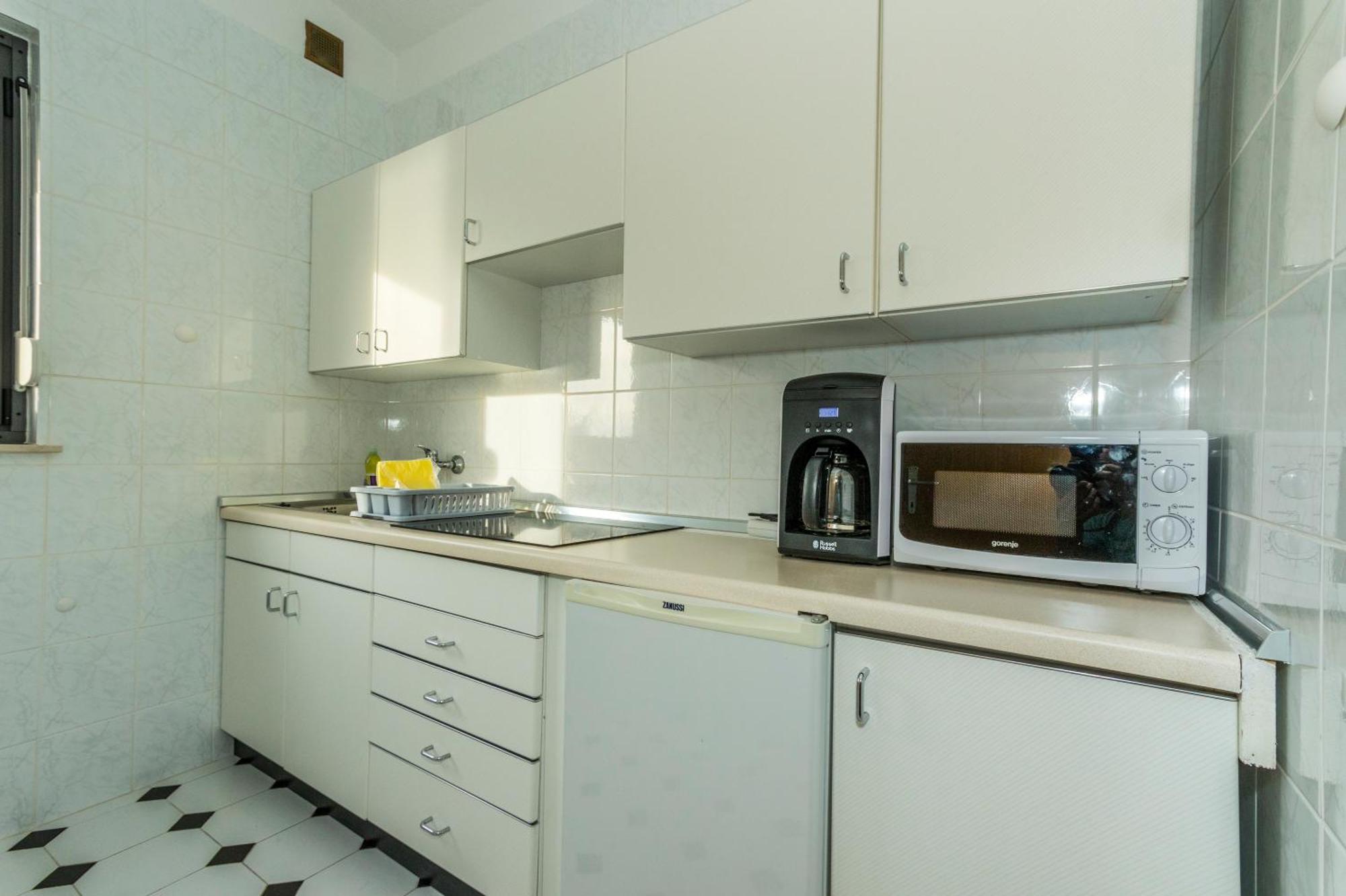 Apartments Villa Punta Royal Pirovac Habitación foto